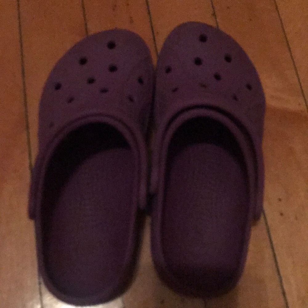 Kids 12/13 Crocs